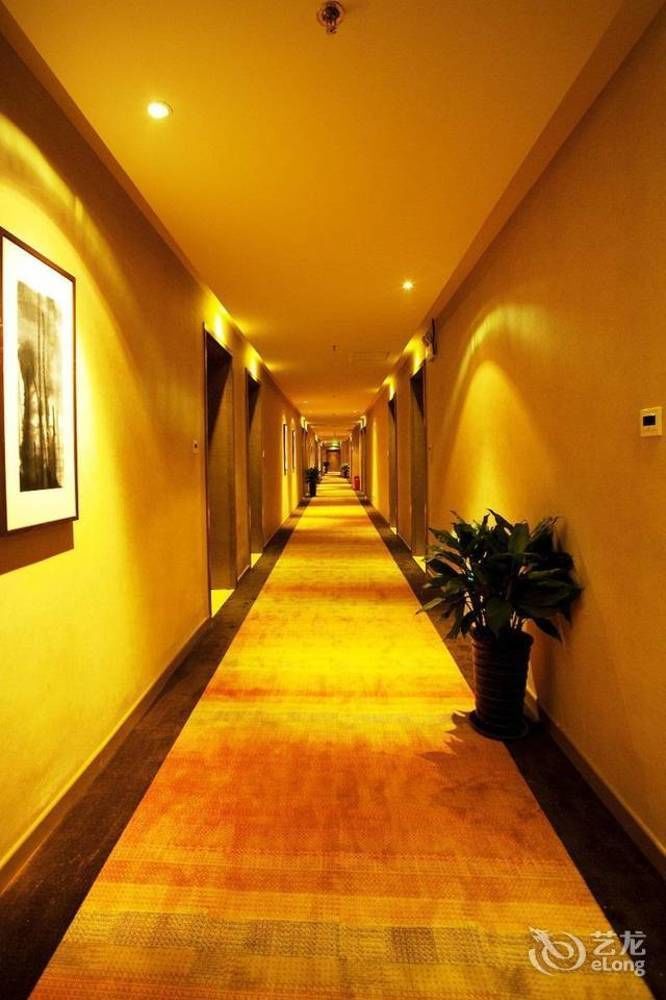 Heyi Hotel Hefei Changjiang Middle Road Esterno foto