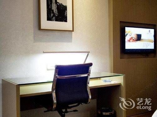 Heyi Hotel Hefei Changjiang Middle Road Esterno foto
