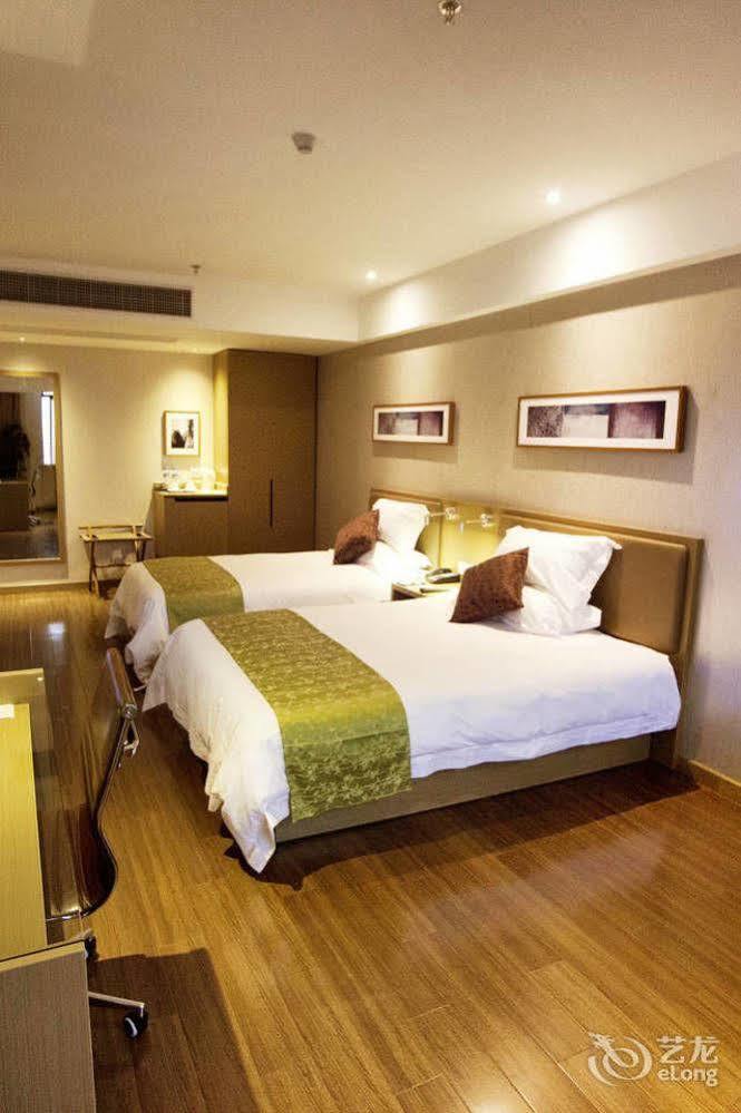 Heyi Hotel Hefei Changjiang Middle Road Esterno foto